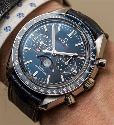 omega speedmaster hands on.